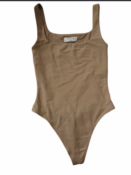 Babaton Tops - Babaton nude bodysuit